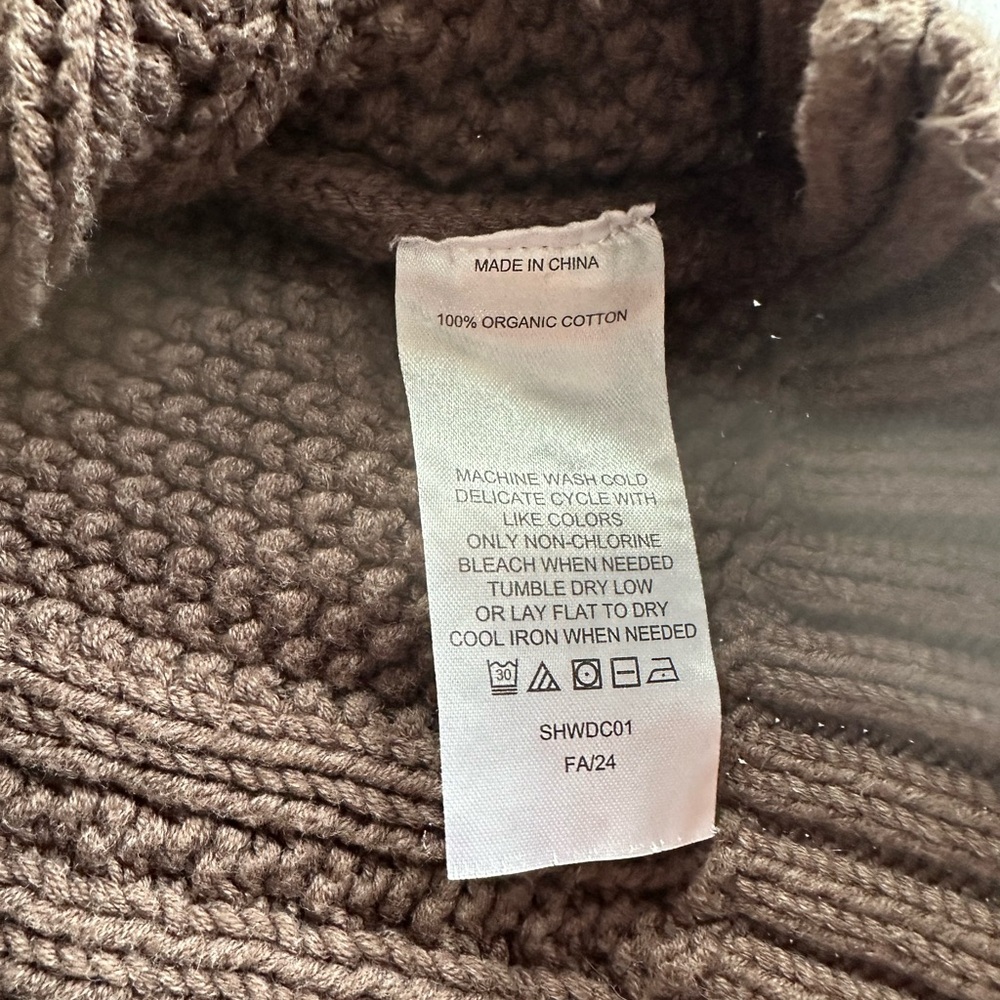 Quince Cable Knit Cardigan - Brown - Picture 3 of 4